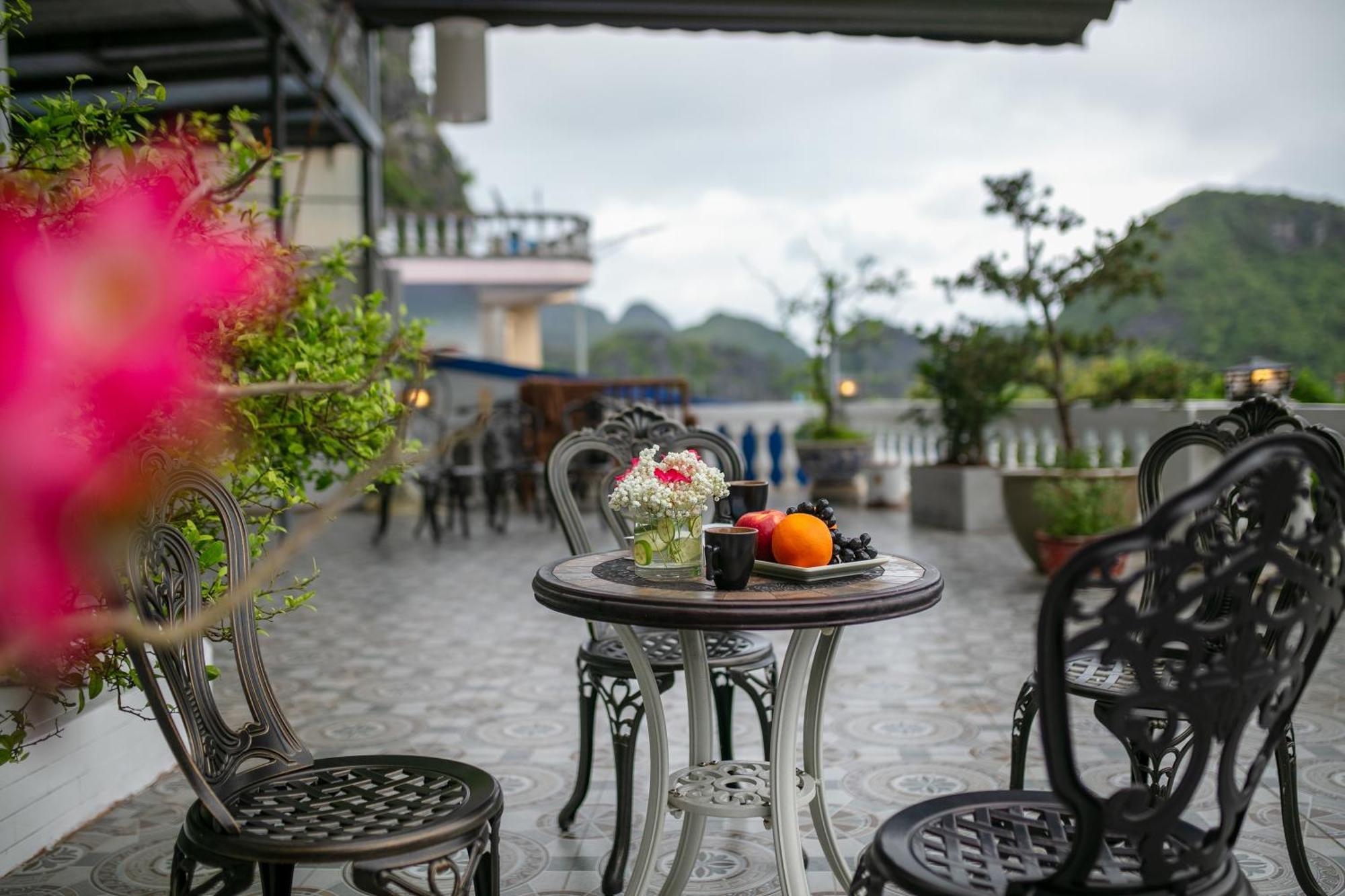 Maison Cat Ba Bay View Villa Chan Chau Экстерьер фото